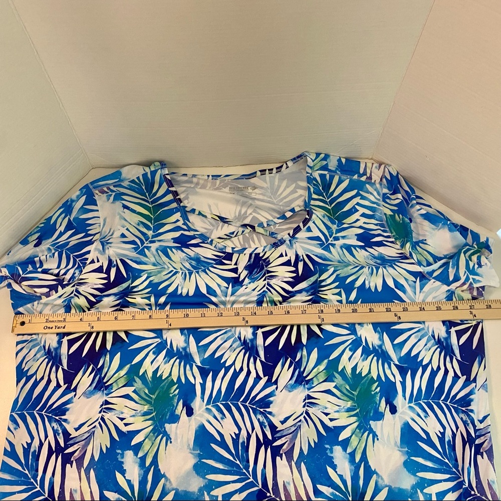 Reel Legends NW/oT Lattice Neckline Top 3x Bachelor Button Blue Print - Picture 6 of 8